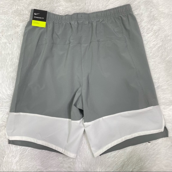 New Nike BYU Cougars On-Field Flex Training Dri-Fit Shorts AR7050-099 Sz Small - Picture 7 of 8